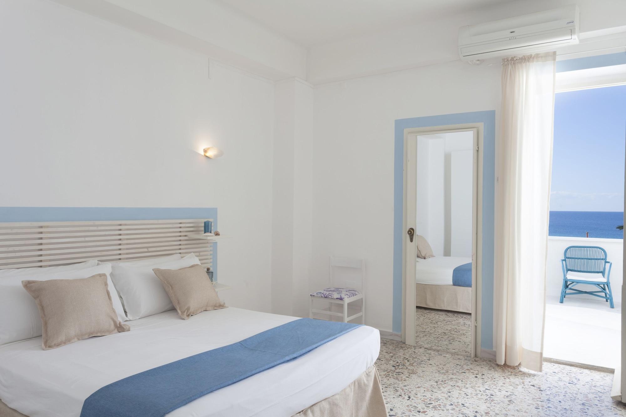Sud Beach Hotel Fronte Mare By Ria Hotels Marina Di Pulsano Exterior foto